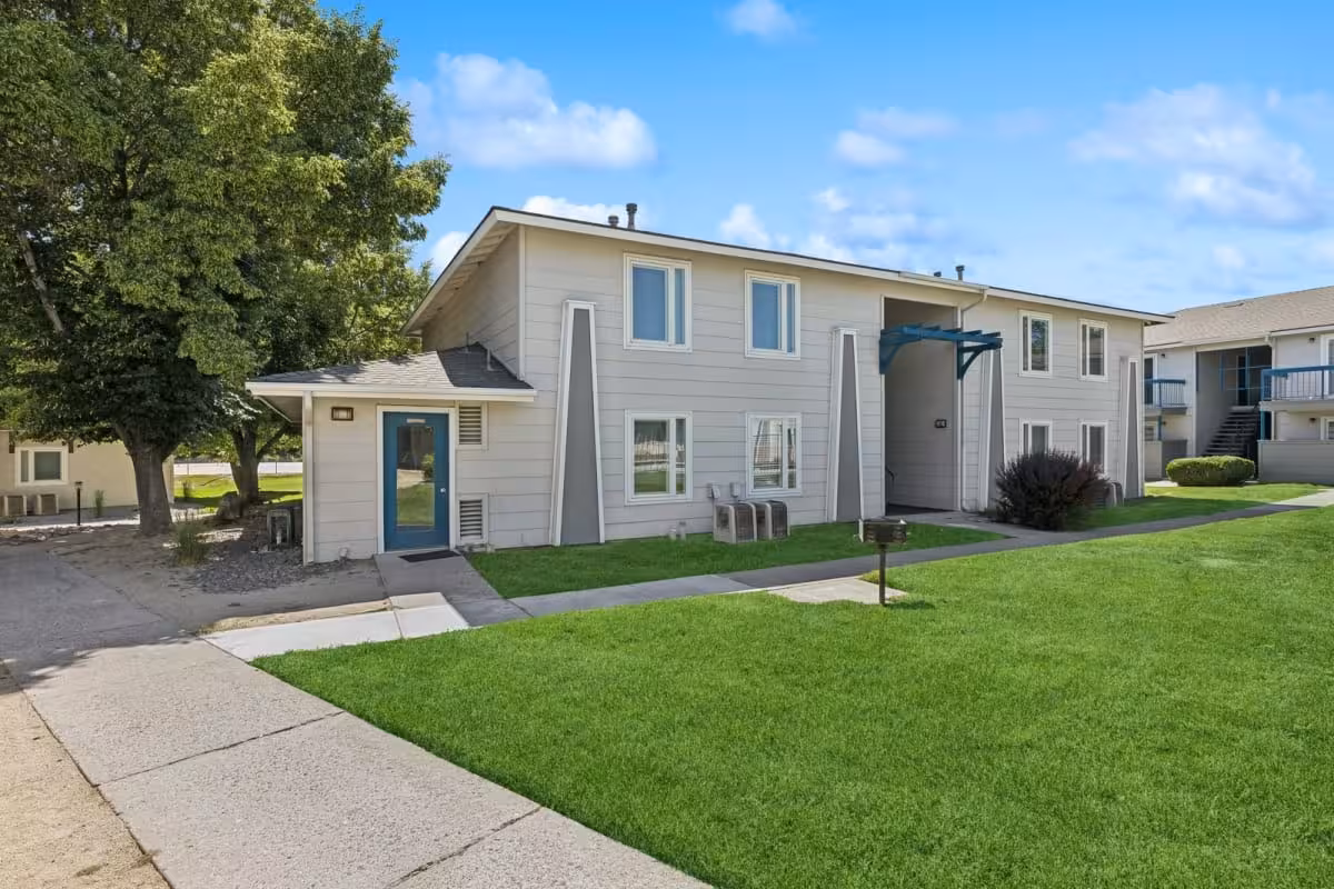 Weekly Real Estate News: APW Avenue Group Acquires Reno Apartment Community for $96 Million
